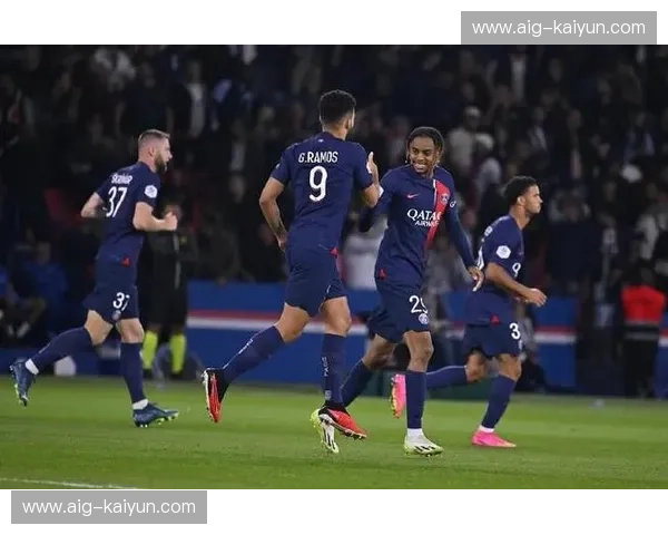 法兰西国家德比：巴黎圣日耳曼vs马赛，不仅仅是宿命，更是王权的重构
